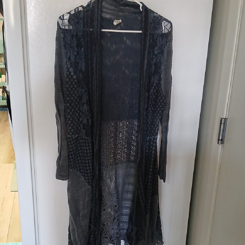 Chic Lace Open-Front Cardigan - Charcoal